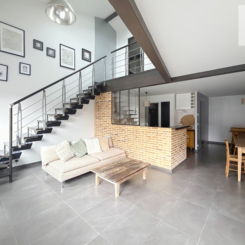 Loft meublé de 95m² à Fontenay sous bois