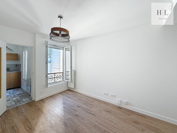 À louer – Studio lumineux avec cuisine séparée à deux pas du parc des Buttes Chaumont