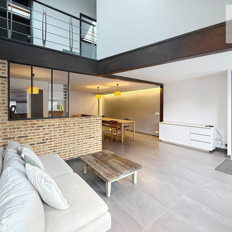 Loft meublé de 95m² à Fontenay sous bois