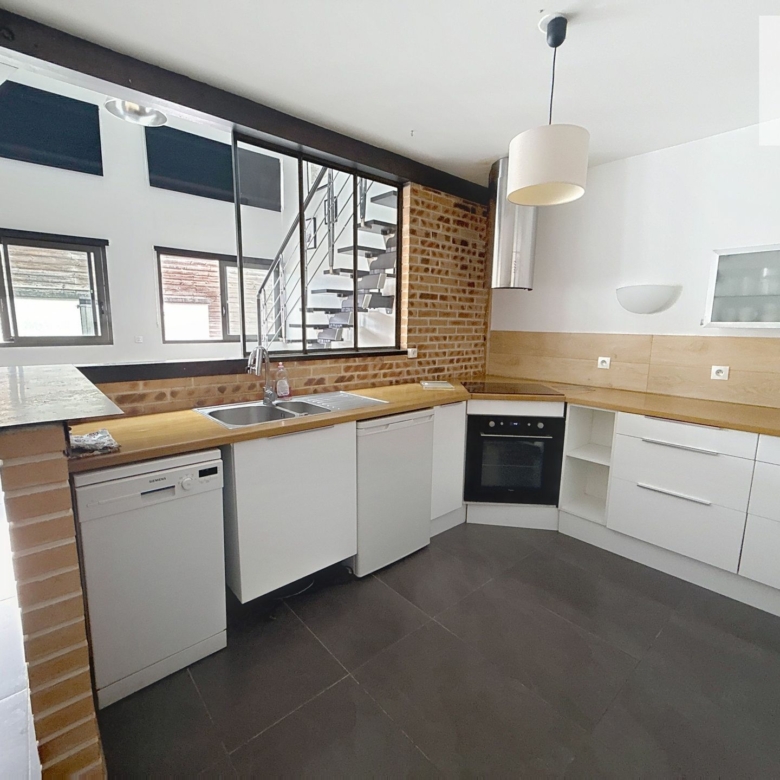 Loft meublé de 95m² à Fontenay sous bois