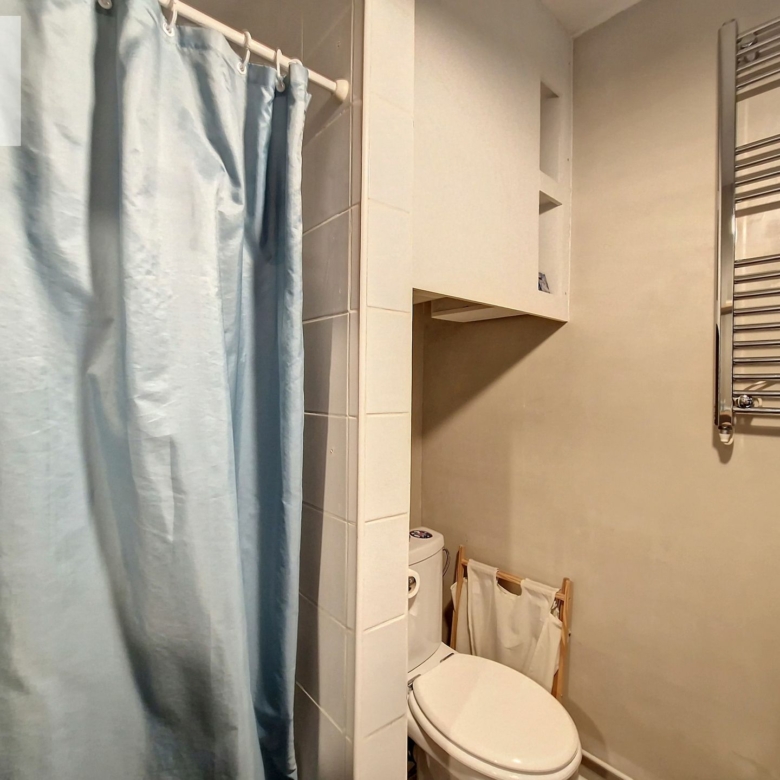 Studio 25,60 m² avec coin nuit – Lumineux et bien agencé à Vincennes