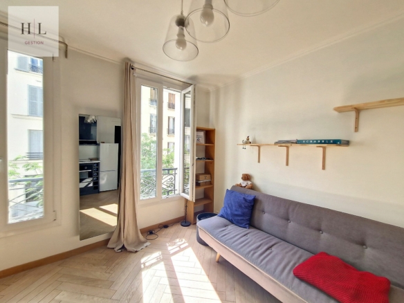 Studio 25,60 m² avec coin nuit – Lumineux et bien agencé à Vincennes