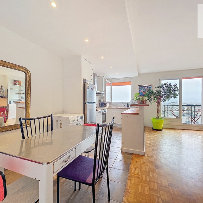 Spacieux T4 meublé de  88 m² avec 3 chambres – Idéal colocation et vue dégagée à Montreuil
