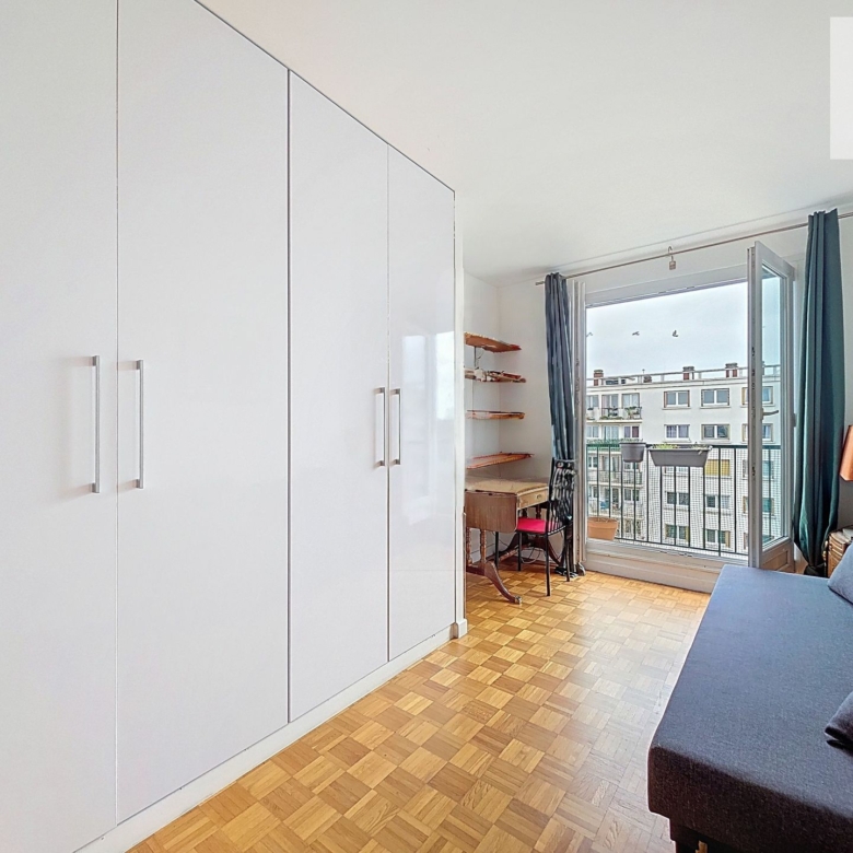 Spacieux T4 meublé de  88 m² avec 3 chambres – Idéal colocation et vue dégagée à Montreuil
