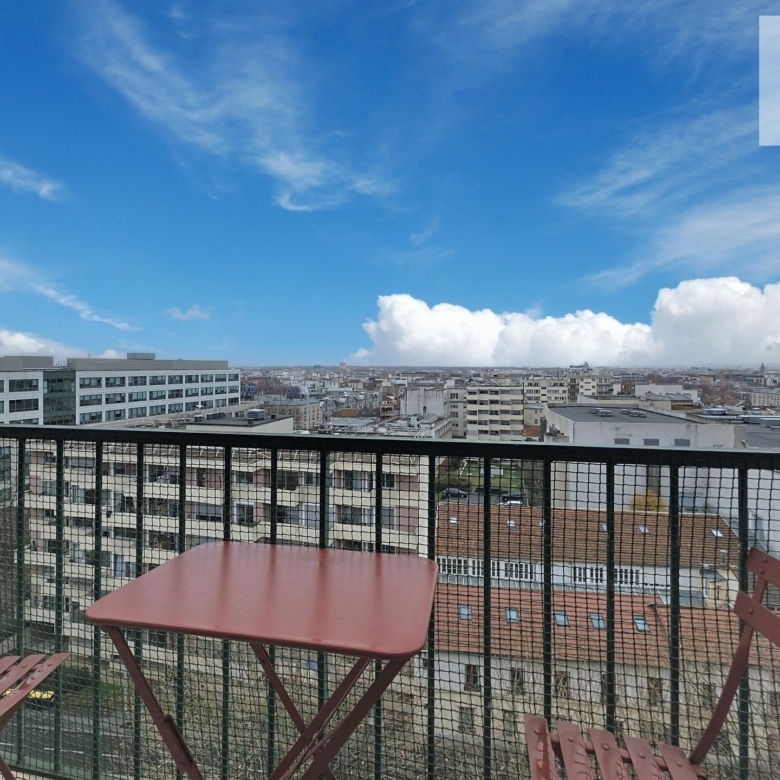 Spacieux T4 meublé de  88 m² avec 3 chambres – Idéal colocation et vue dégagée à Montreuil