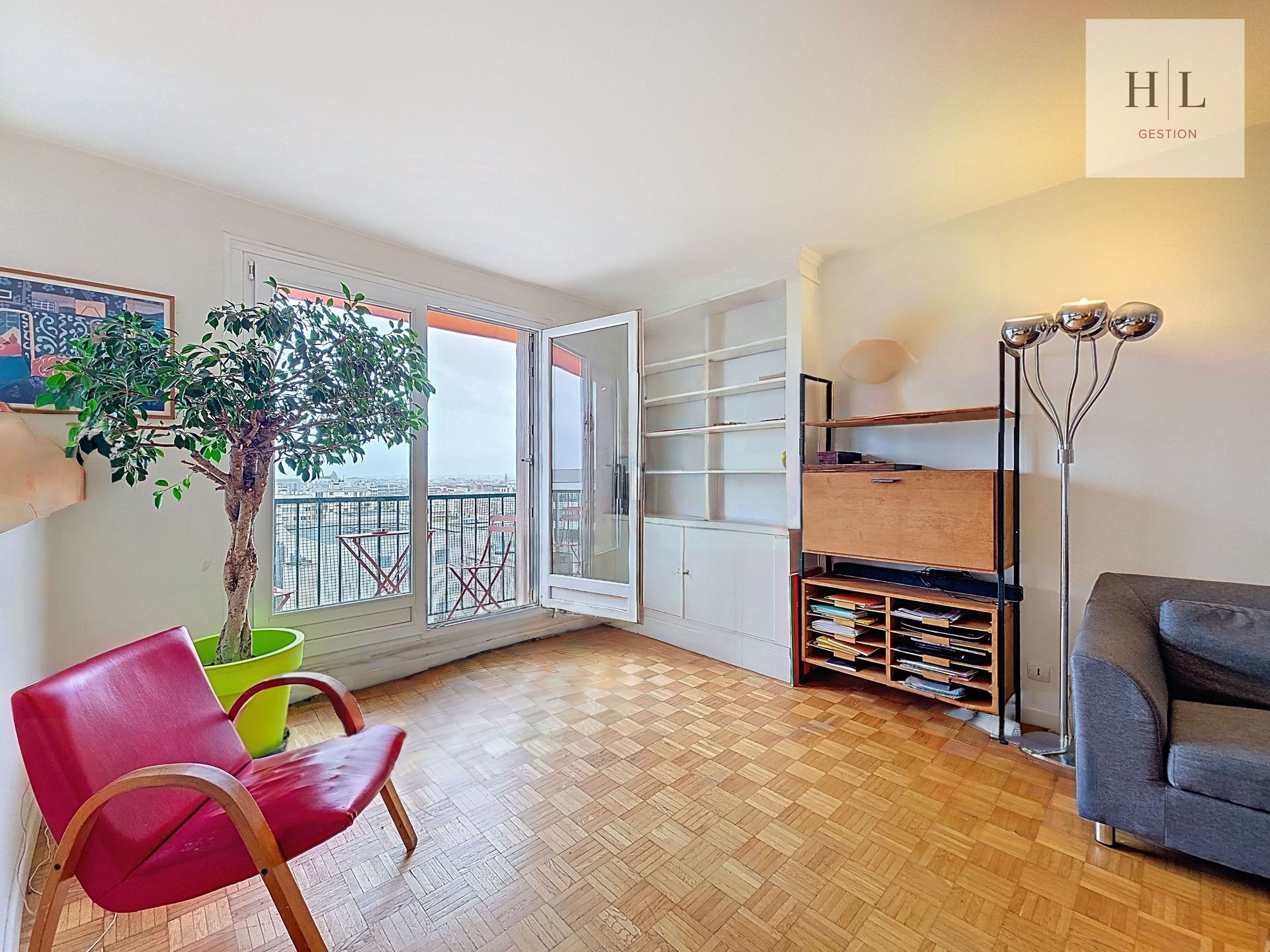 8379cedf-e8a9-4e57-96e7-67f8dc18456a-24312-0.jpg Spacieux T4 meublé de 88 m² avec 3 chambres – Idéal colocation et vue dégagée à Montreuil