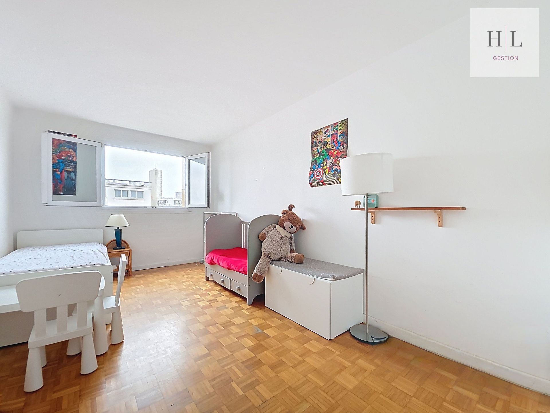Spacieux T4 meublé de  88 m² avec 3 chambres – Idéal colocation et vue dégagée à Montreuil