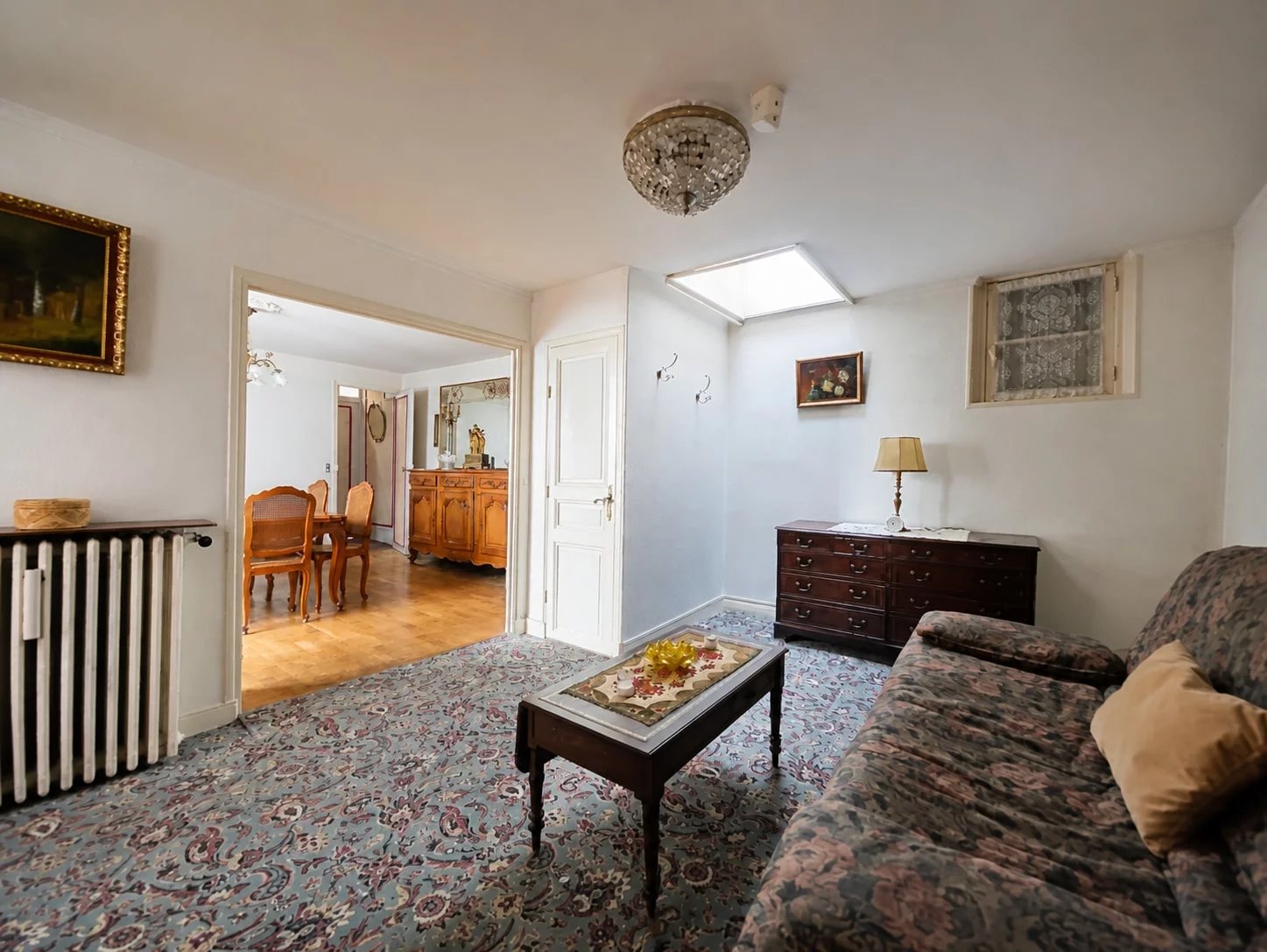 Duplex 3/4 pièces de 61 m² esprit “petite maison” à fort potentiel – Paris 17e (Rue de Lévis)