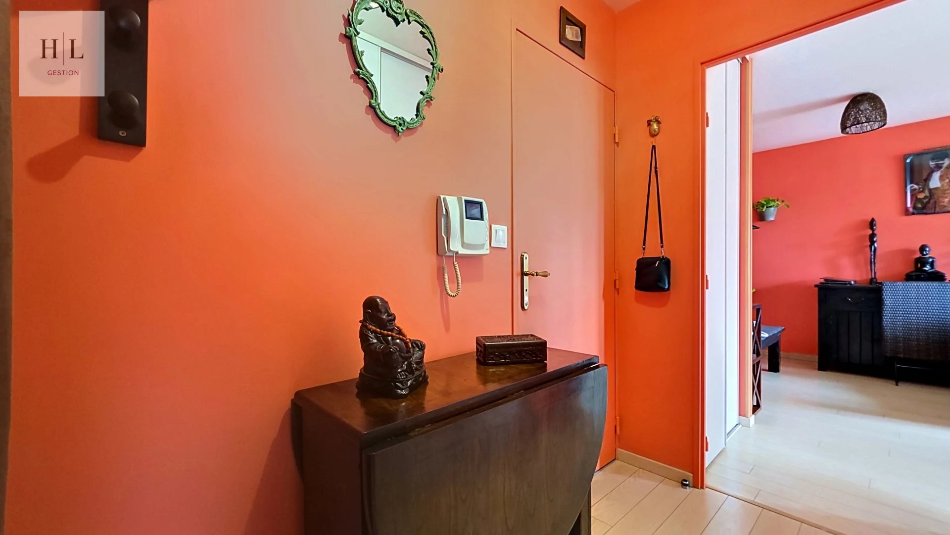 Appartement T2 moderne – 50 m² – Montreuil – Dernier étage avec loggia