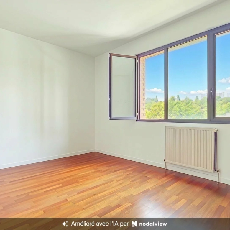 Appartement T3 – 115 m² – Montreuil (Boulevard de Chanzy / Ligne 9) – Volumes XXL & Sans travaux