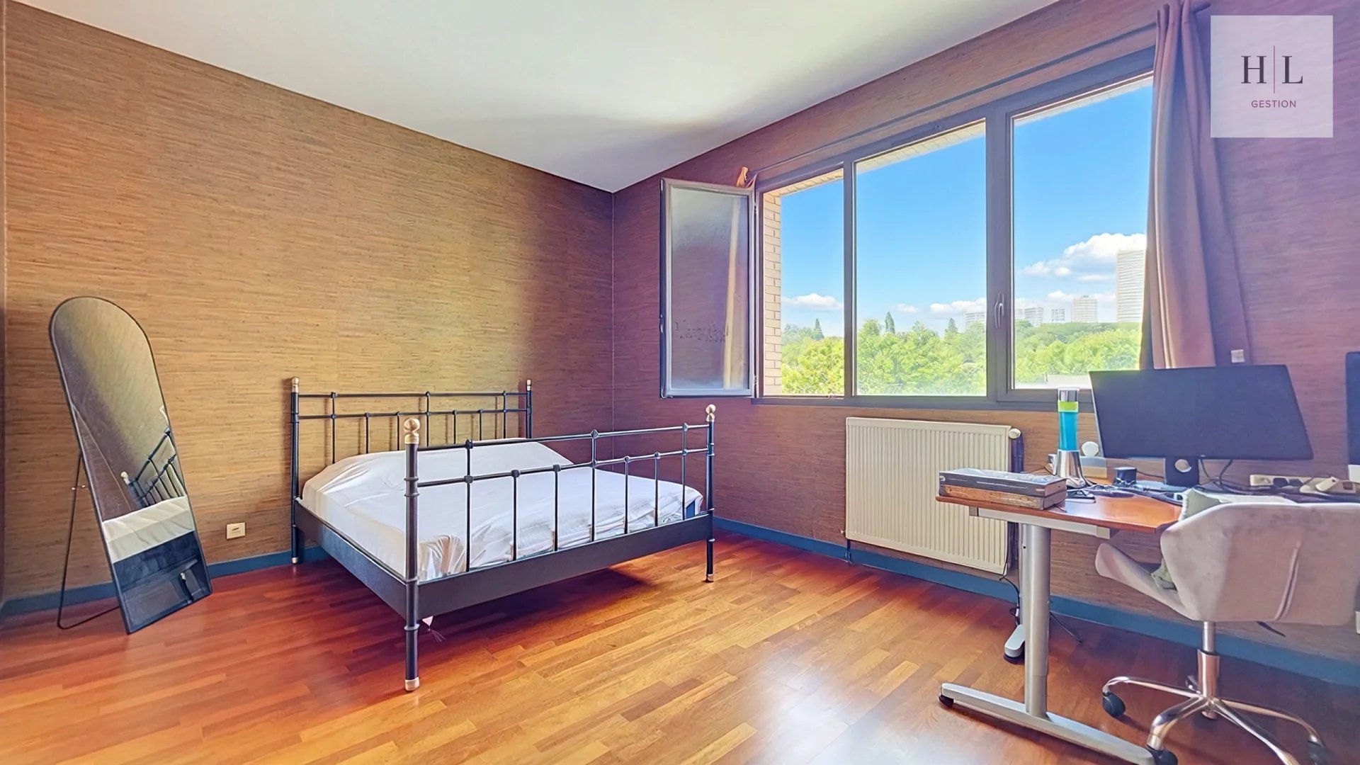Appartement T3 de 115m² aux beaux volumes à Montreuil